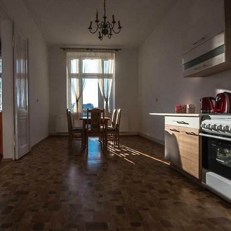 Przestronny Apartament Apartment Kalisz  Exterior photo