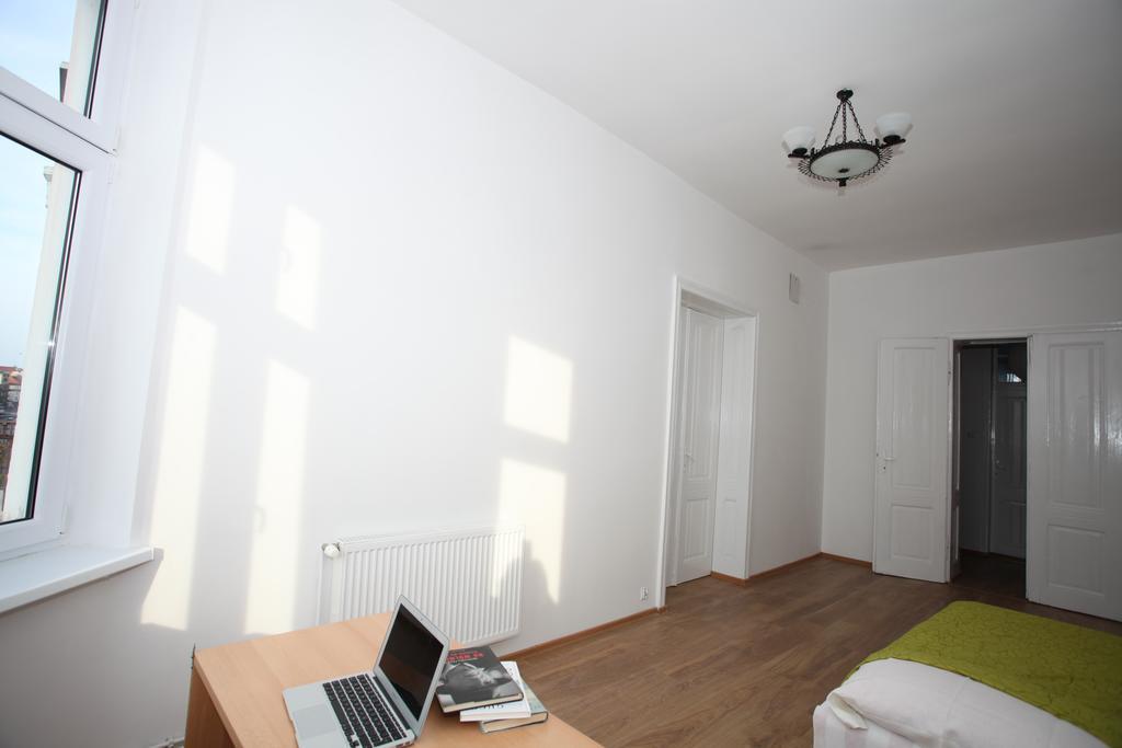 Przestronny Apartament Apartment Kalisz  Room photo